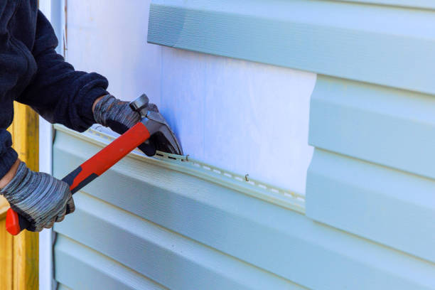 Reliable Siding Replacement contractor in Farmington, IL by Creative Siding